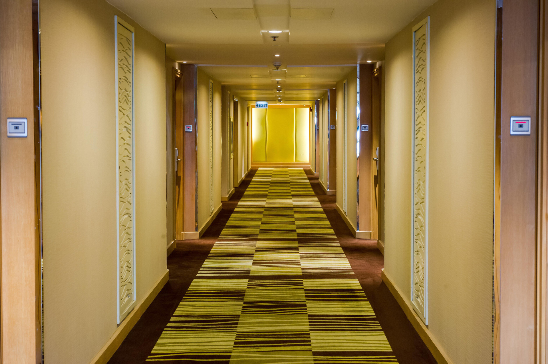 Vista Lobby Holiday Inn Bangkok Silom by IHG