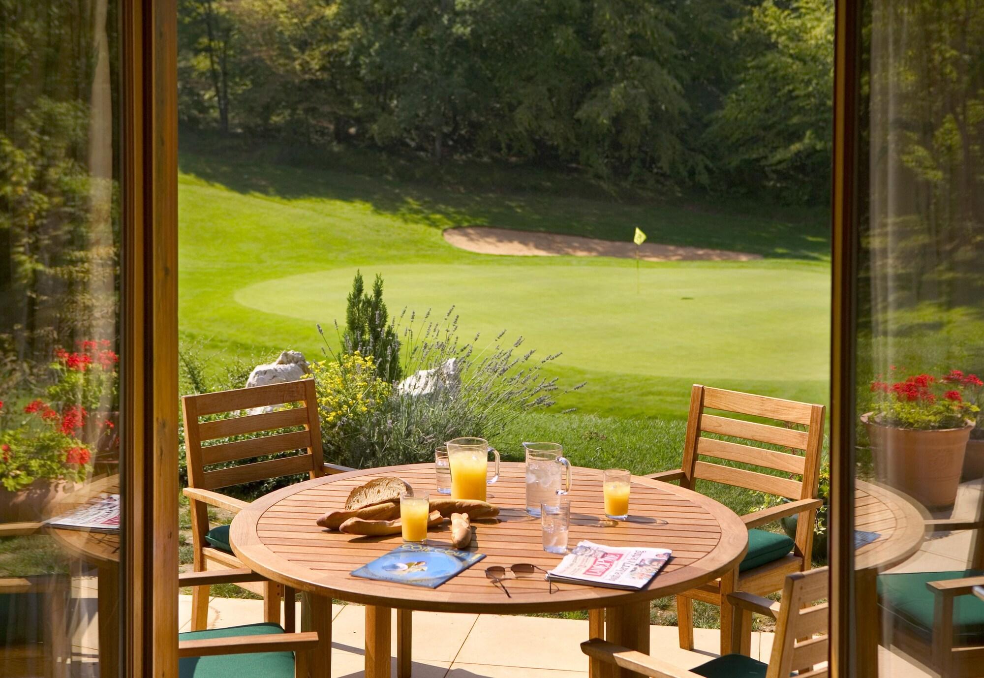 Vista Lobby Souillac Golf & Country Club