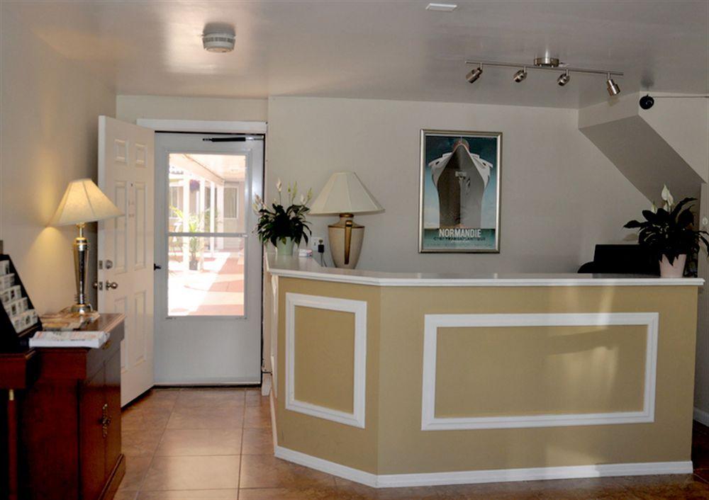 Vista Lobby Dunes by the Ocean