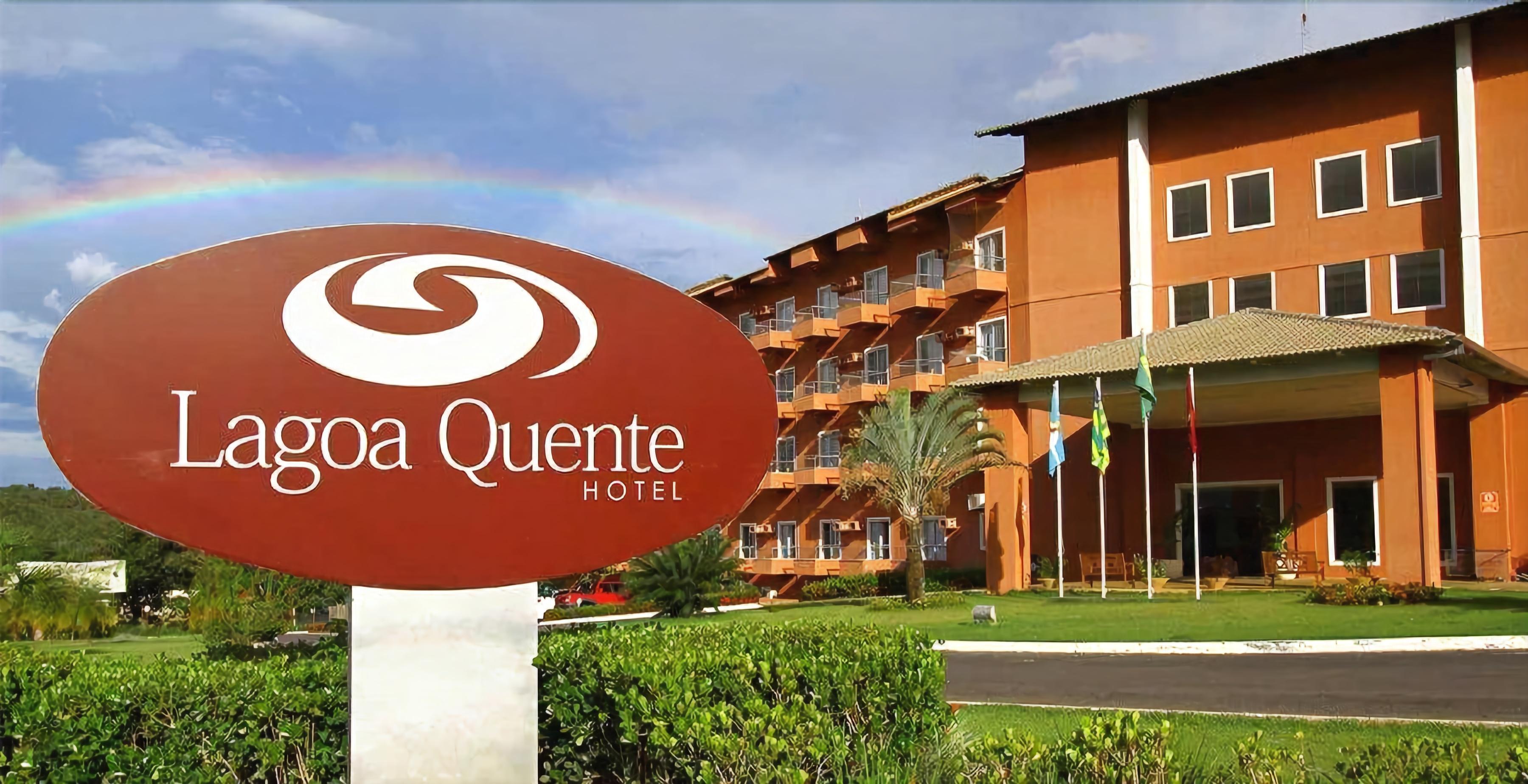 Vista Exterior Via Caldas - Lagoa Quente Flat Hotel