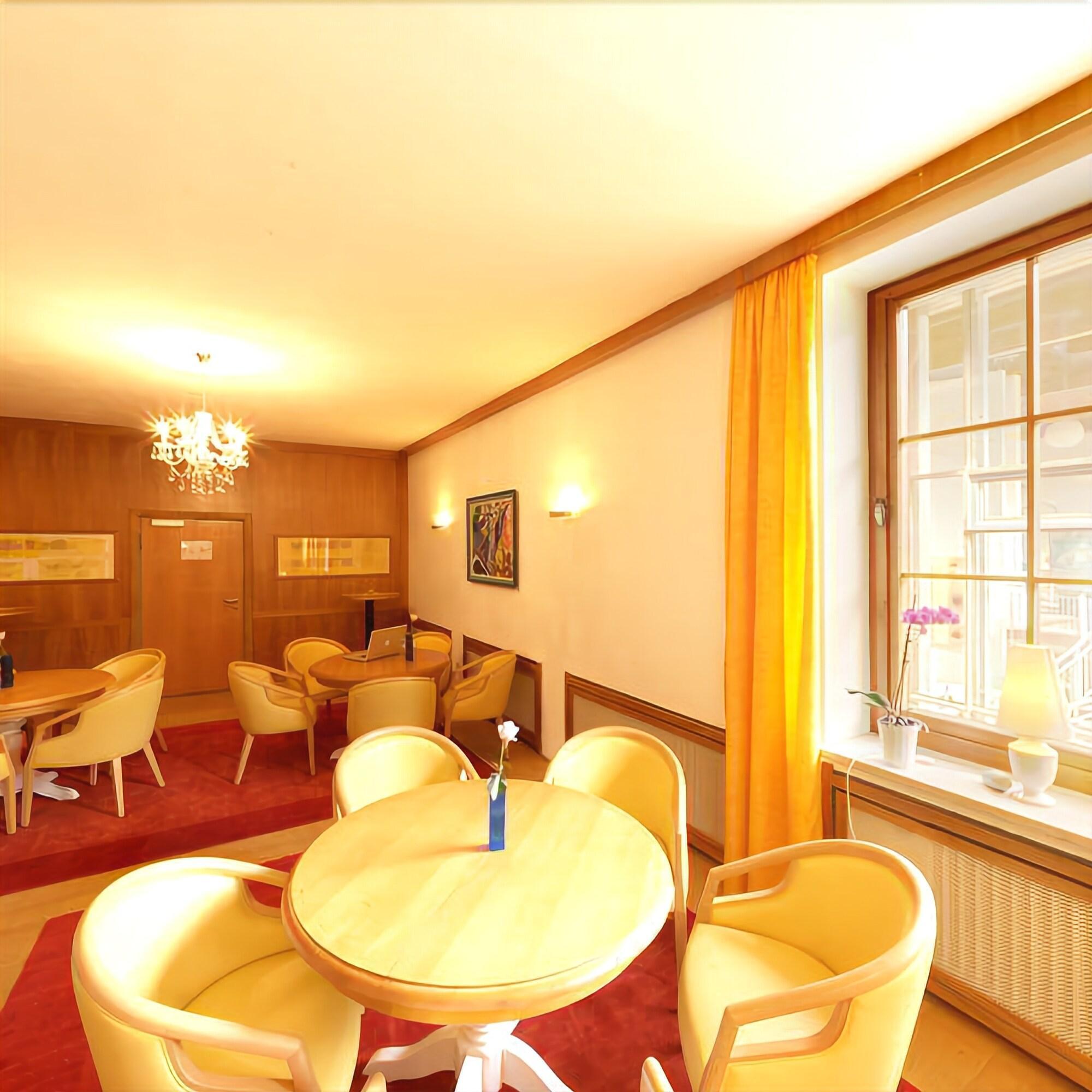 Vista Lobby Hotel Jäger von Fall