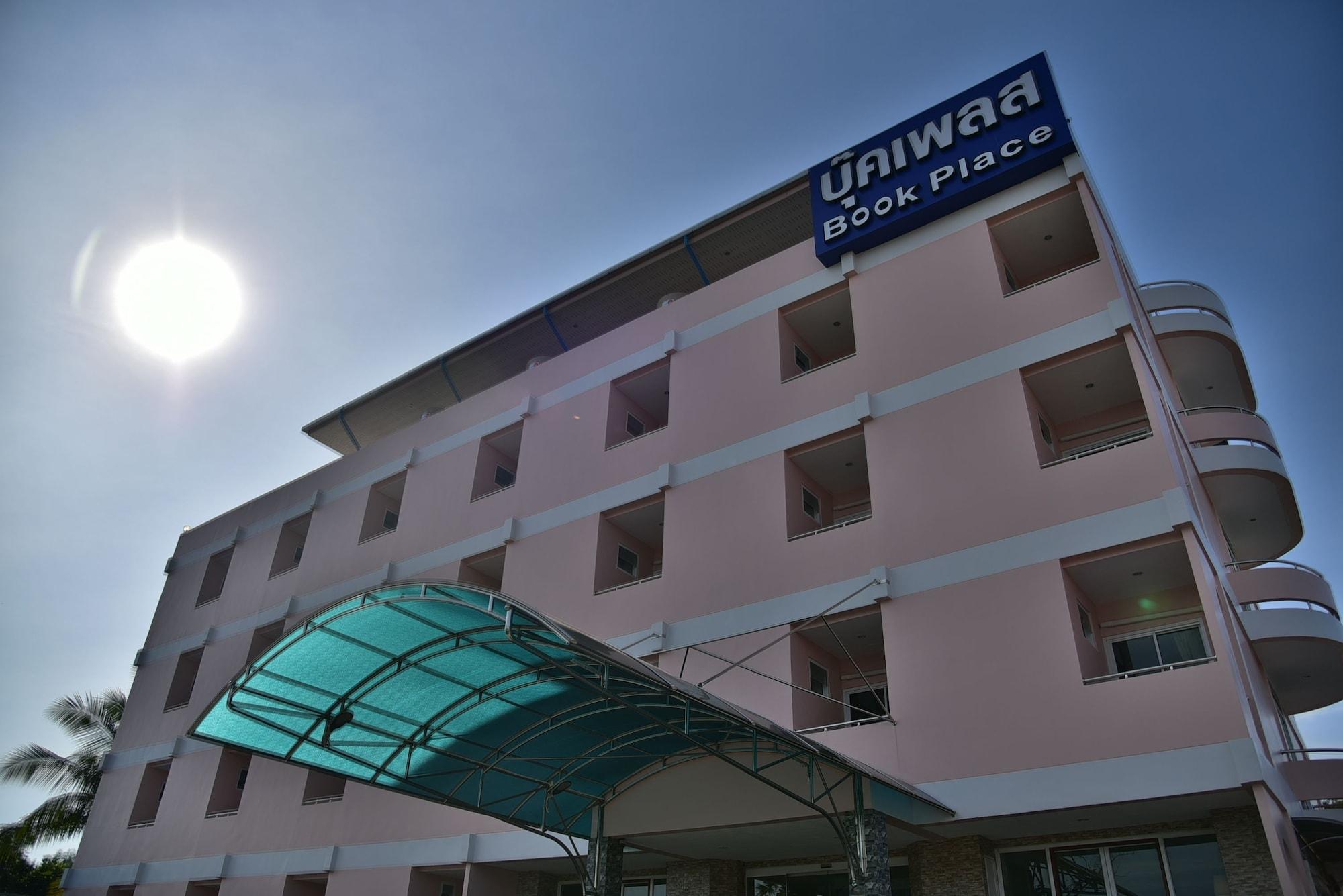 Vista Exterior Book Place