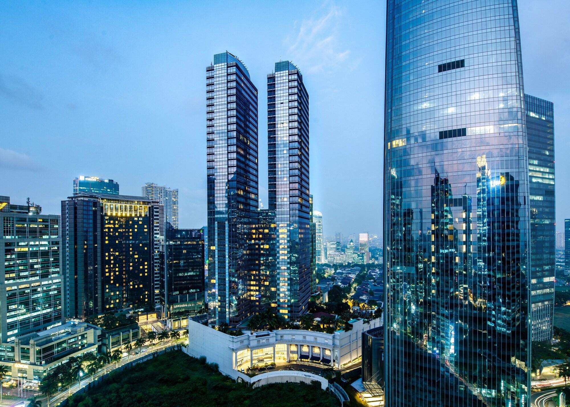 Vista Exterior The Ritz-Carlton Jakarta, Mega Kuningan