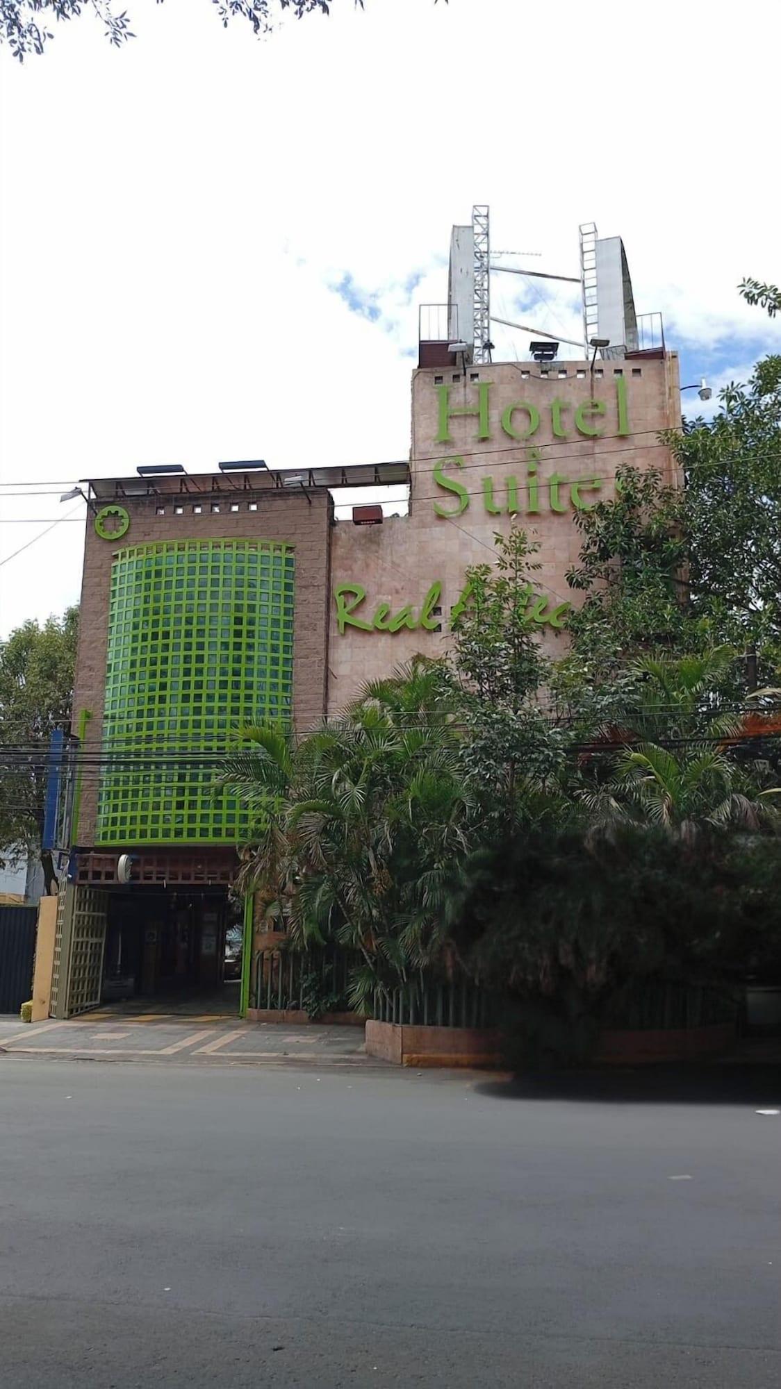 Varios Hotel Real Azteca