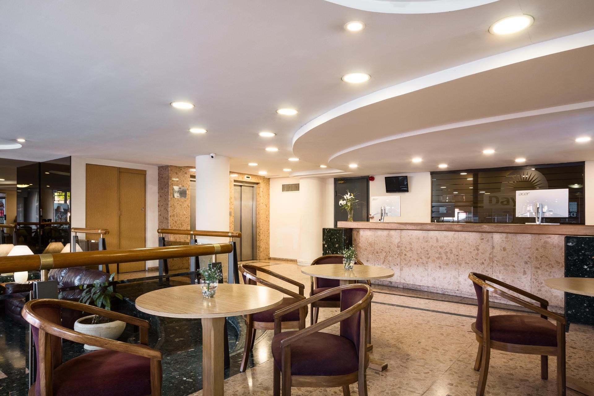Vista Lobby Alfa Suites - Montevideo