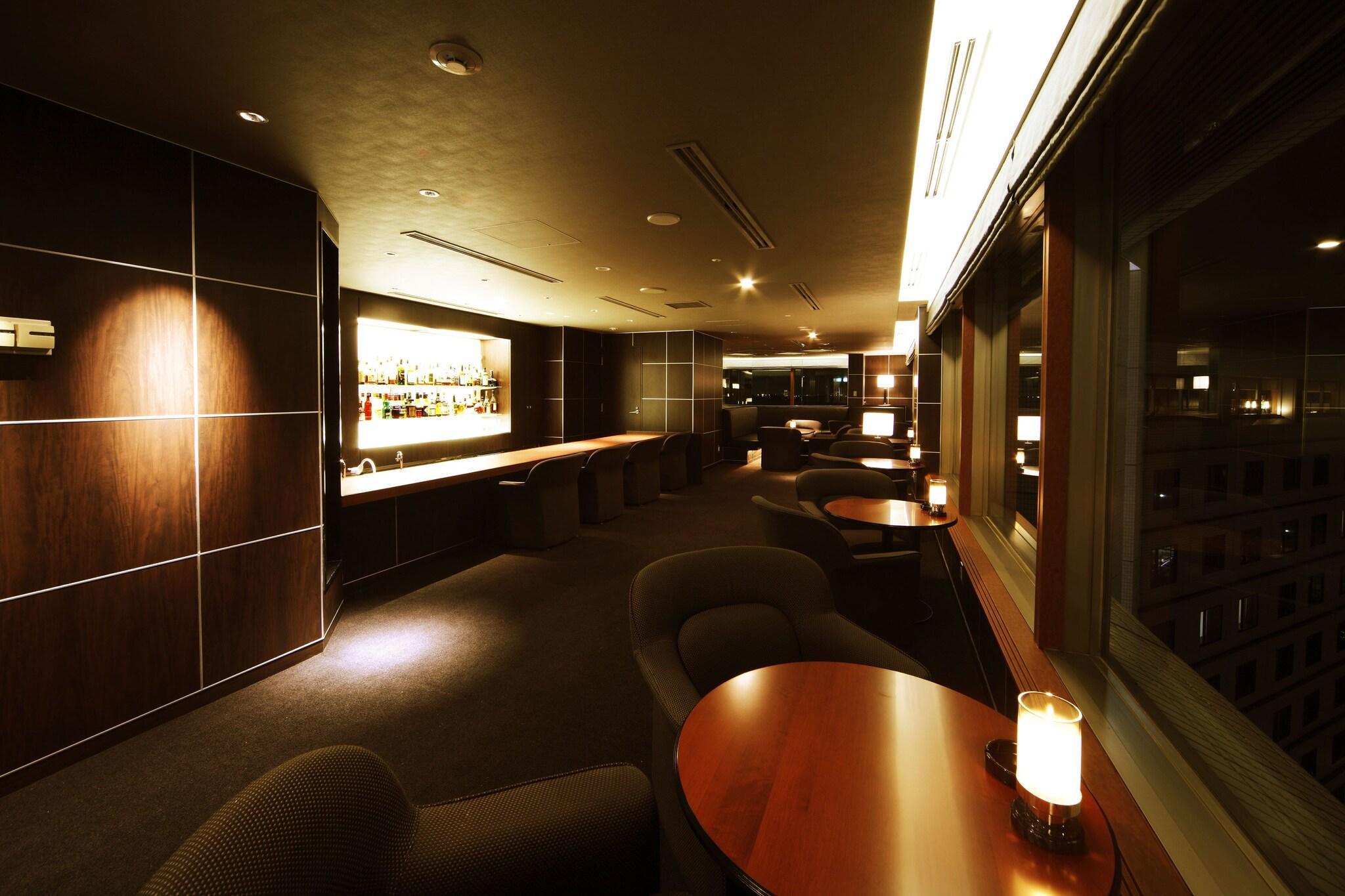 Bar/Salón Hotel Mystays Premier Narita