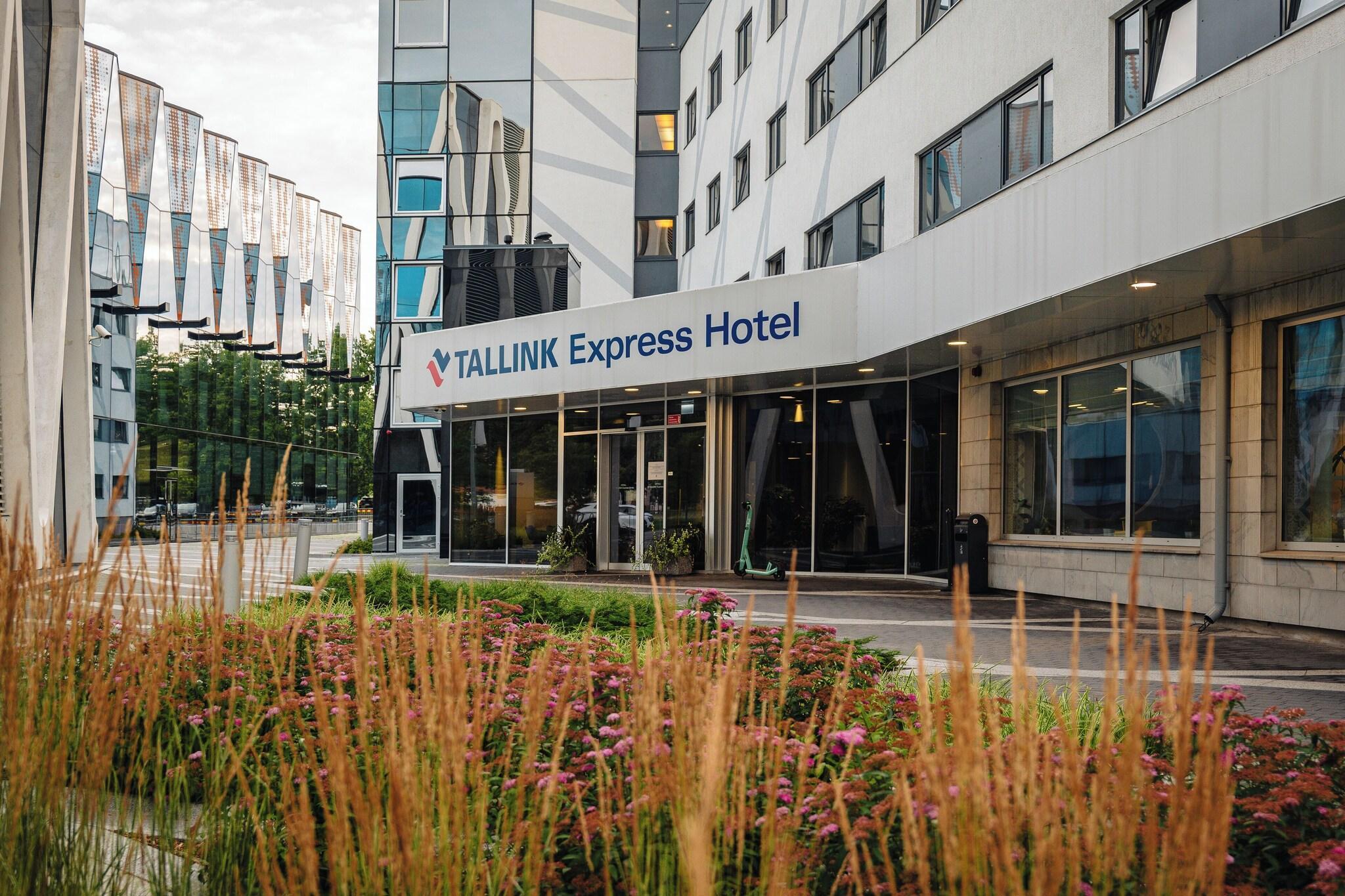 Vista Exterior Tallink Express Hotel
