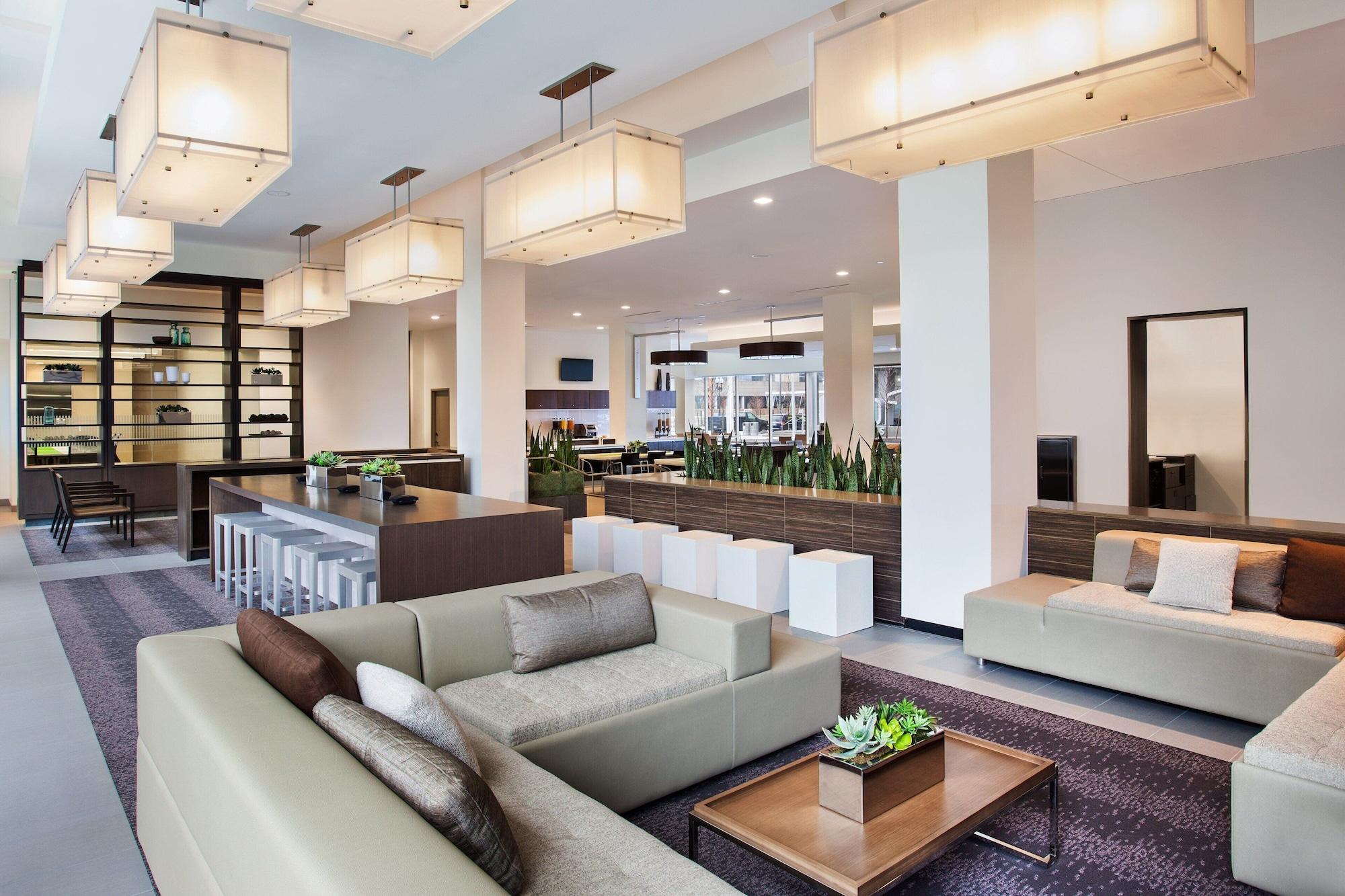 Vista do lobby Element by Marriott Boston Seaport District