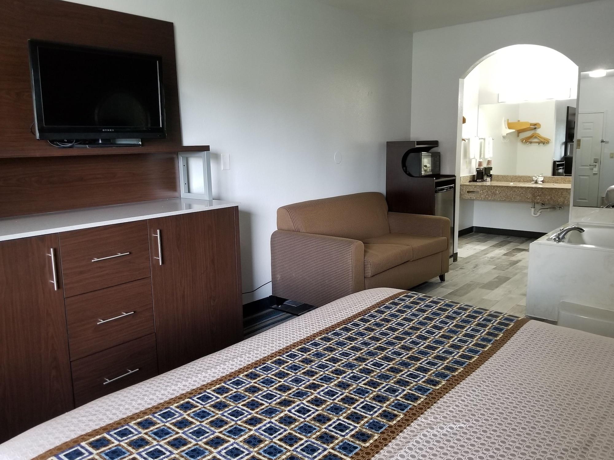 Habitación HomeBridge Inn and Suites