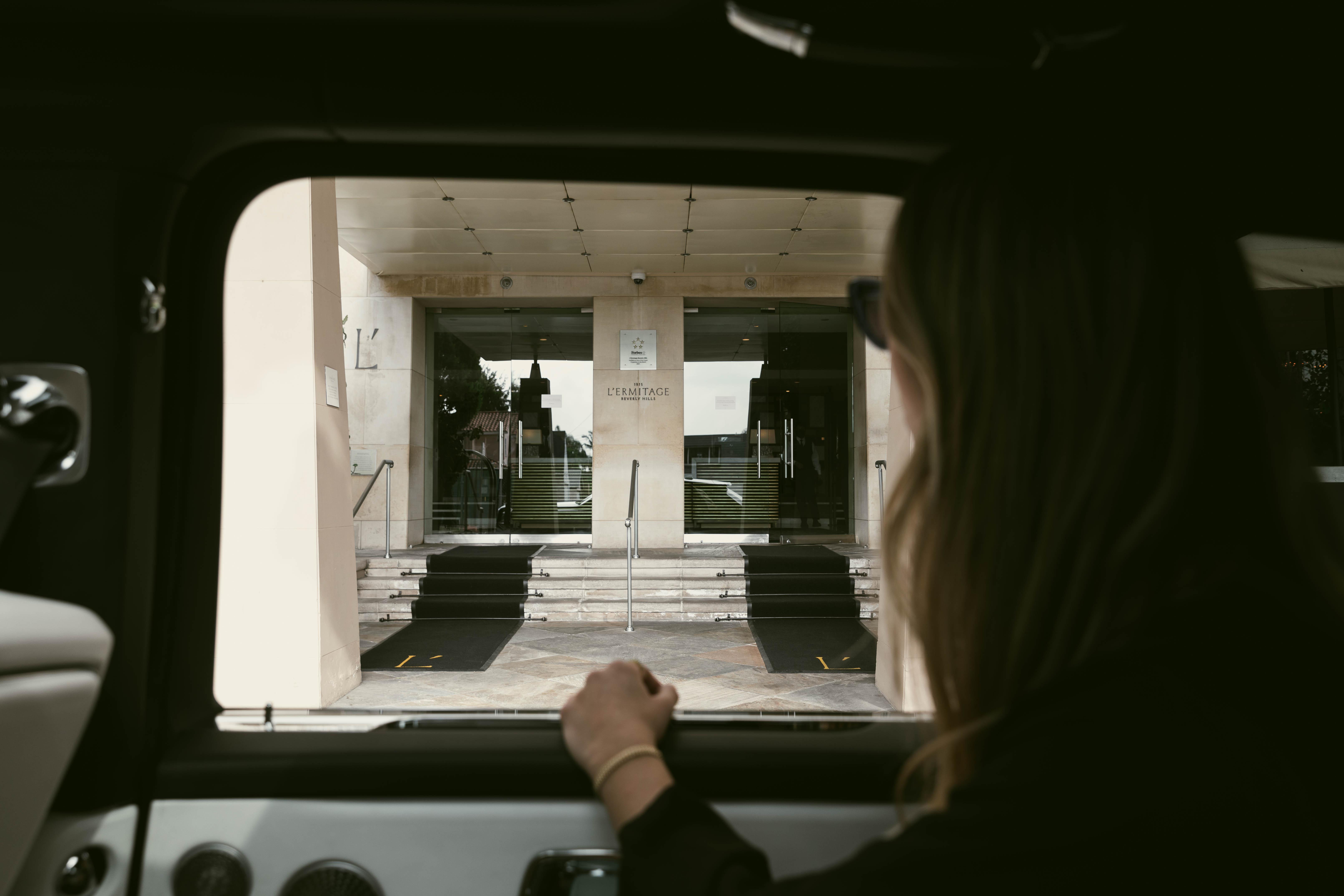 Vista Exterior L'Ermitage Beverly Hills