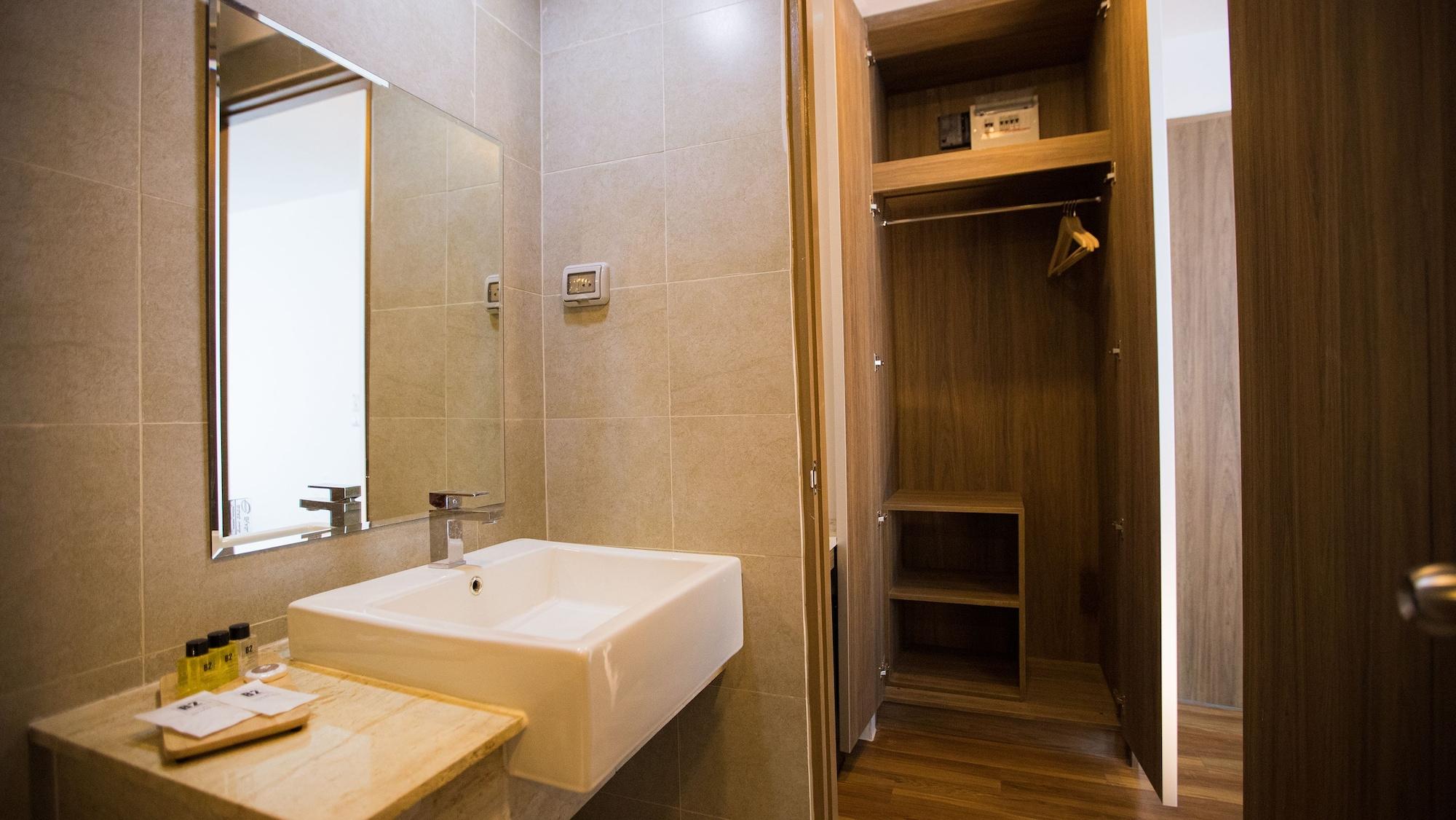 Equipamiento de Habitación B2 Phitsanulok Premier Hotel