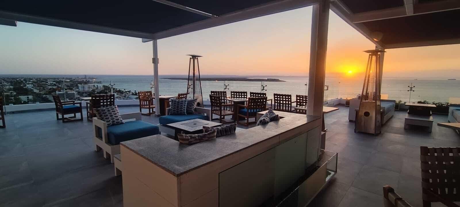 Bar/Salón Hotel HBlue Malecón