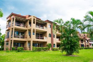 Paquete - Spectacular - spacious unit in Flamingo in front of the beach