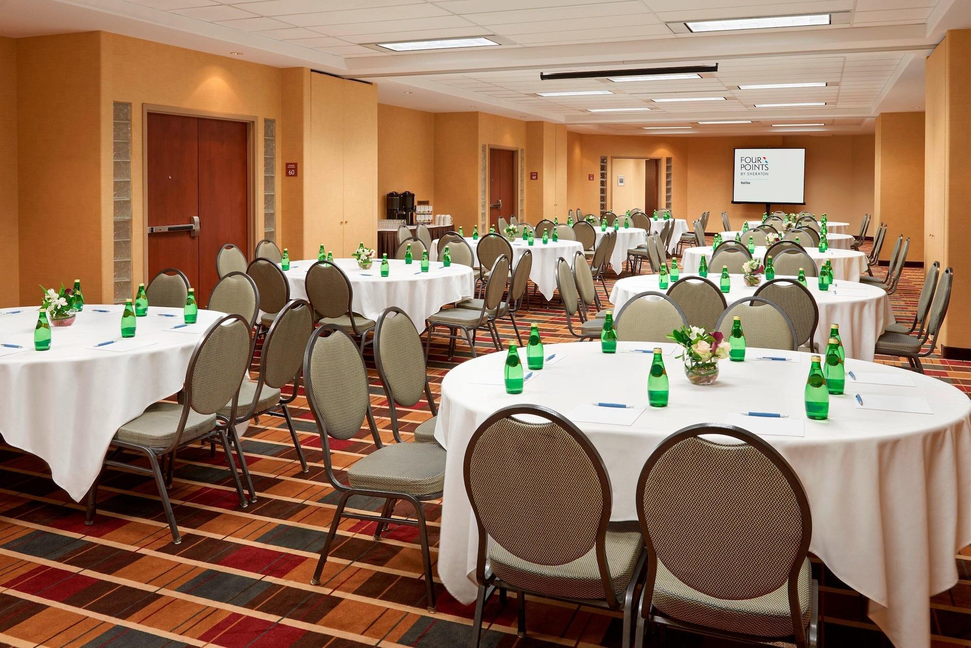 Sala de Reuniones Four Points by Sheraton Halifax