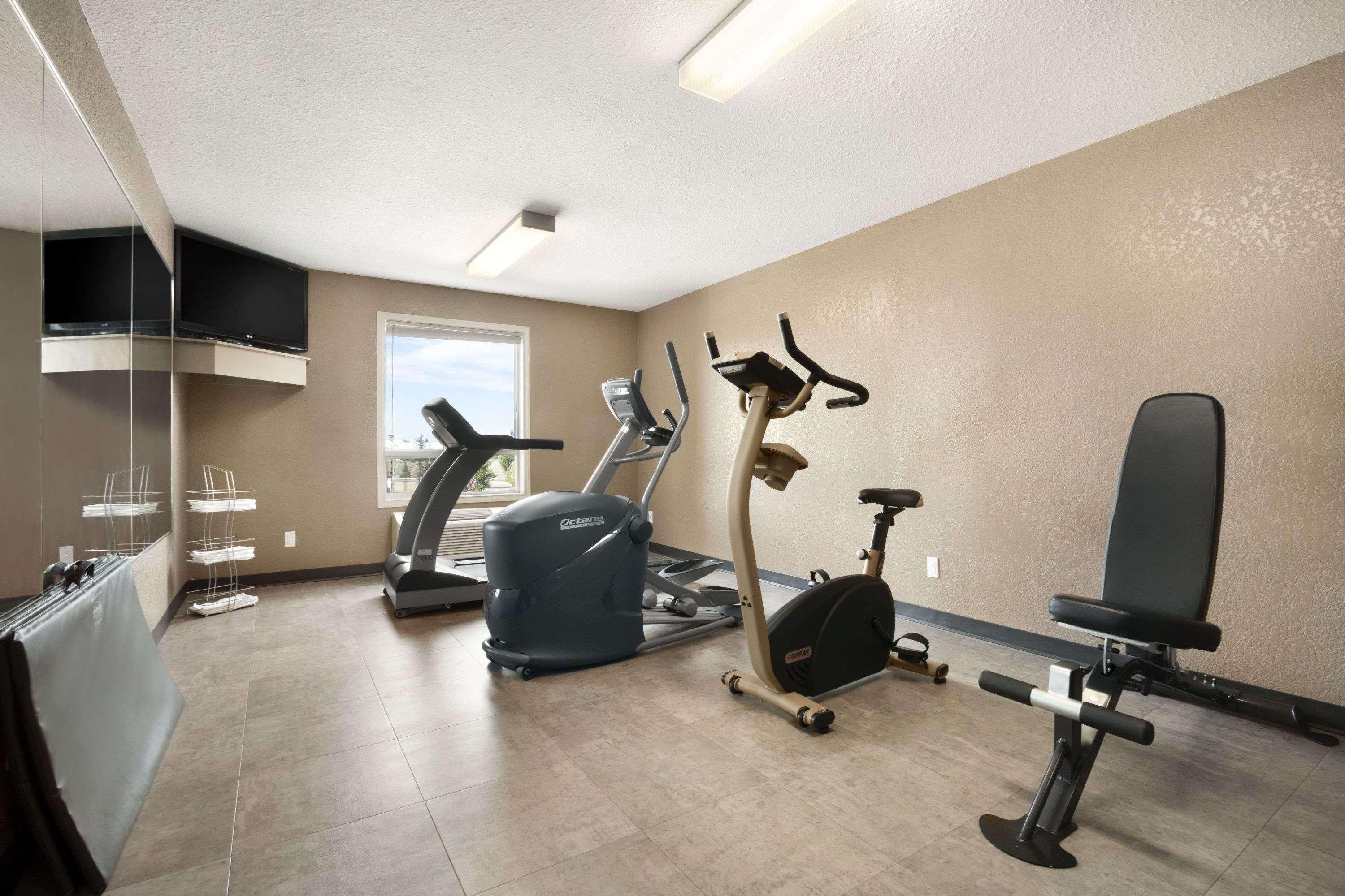 Gimnasio Days Inn by Wyndham Calgary Airport