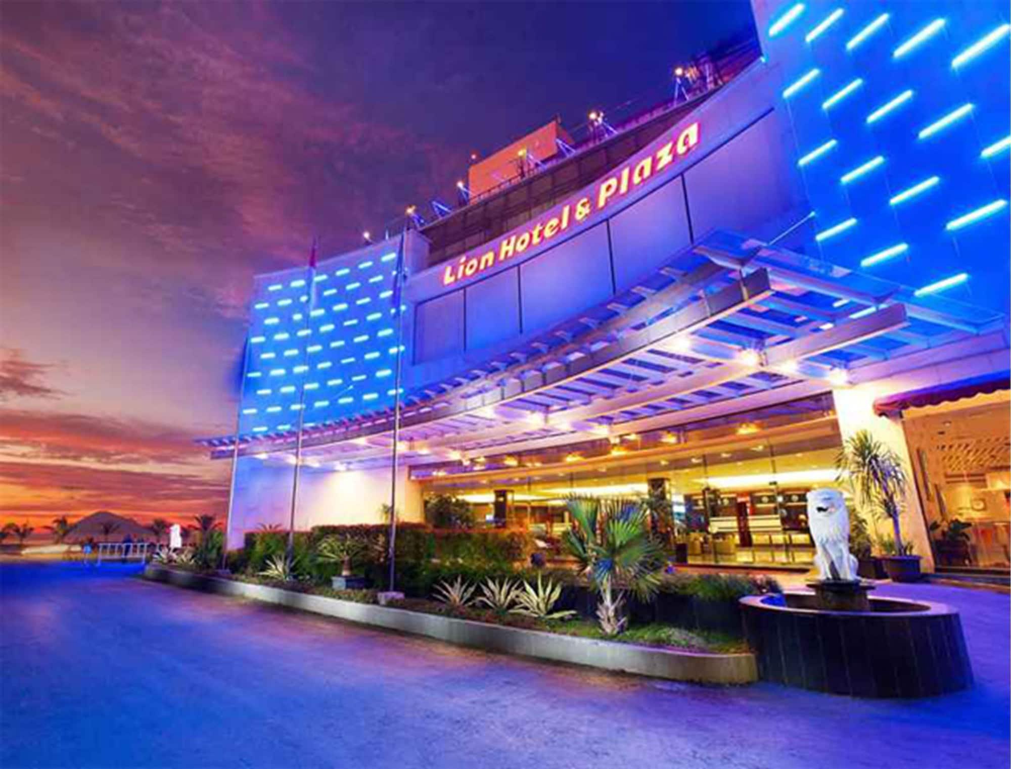 Varios Lion Hotel & Plaza