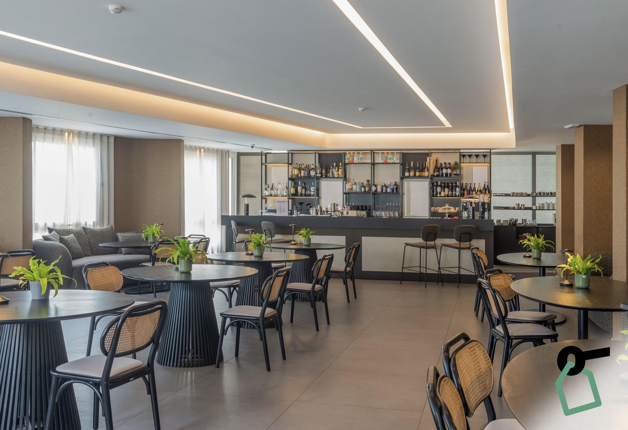 Restaurant Hotiday Mondello Beach