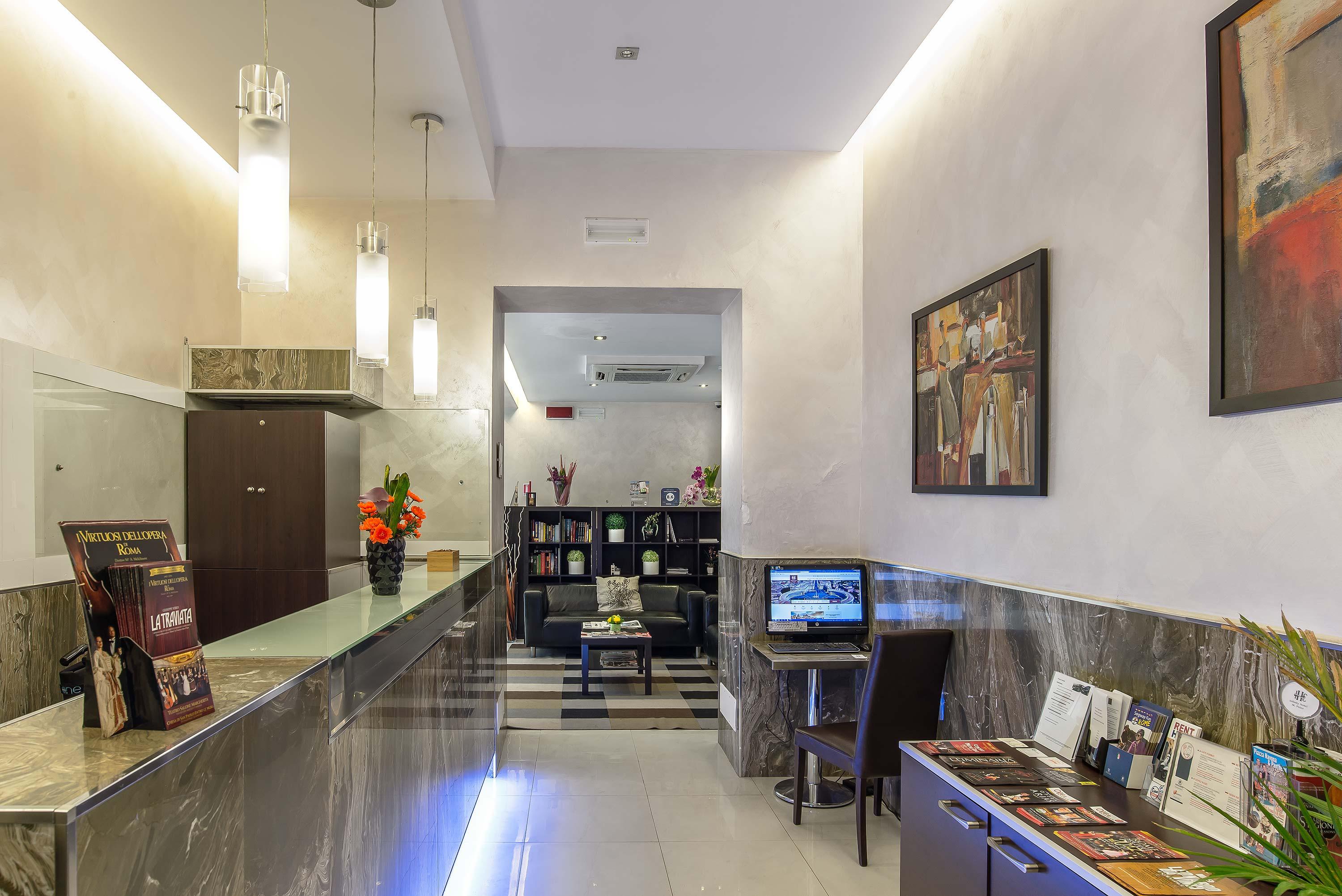 Vista Lobby Catone District Hotel