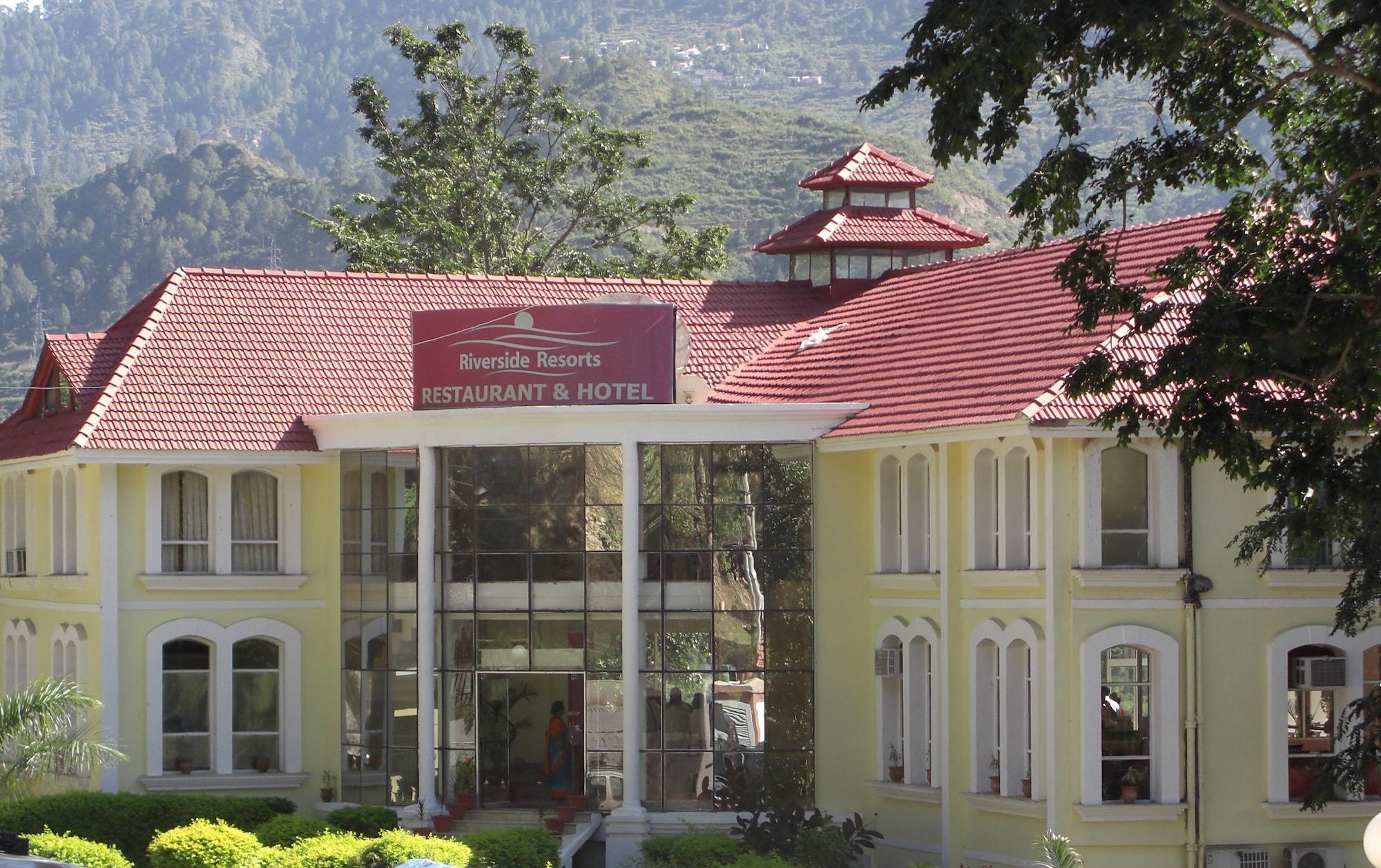 Varios Riverside Resort