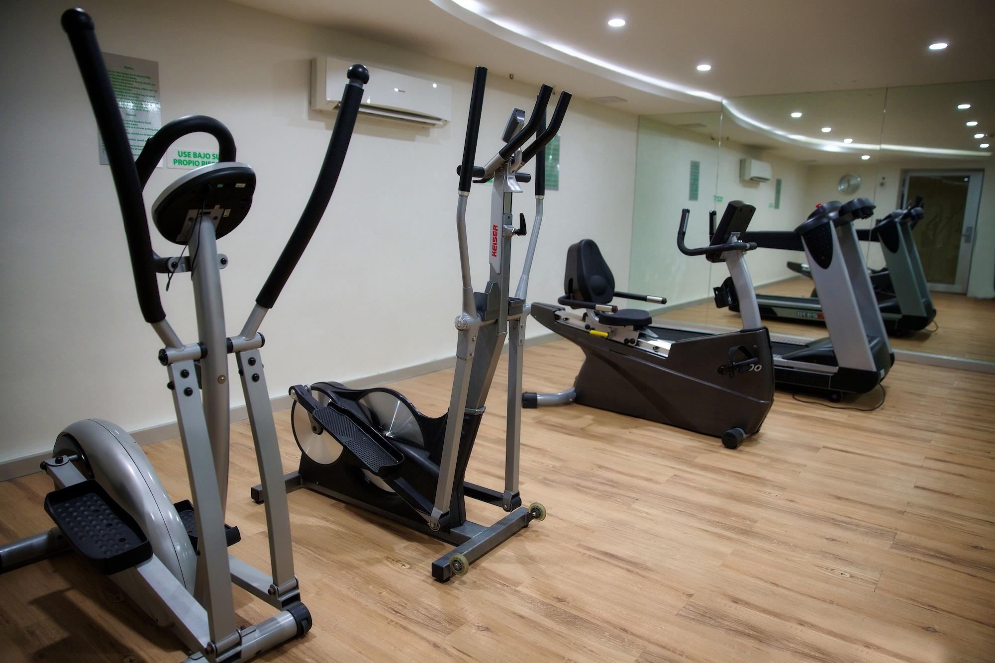 Gimnasio Continental Caribe Bay