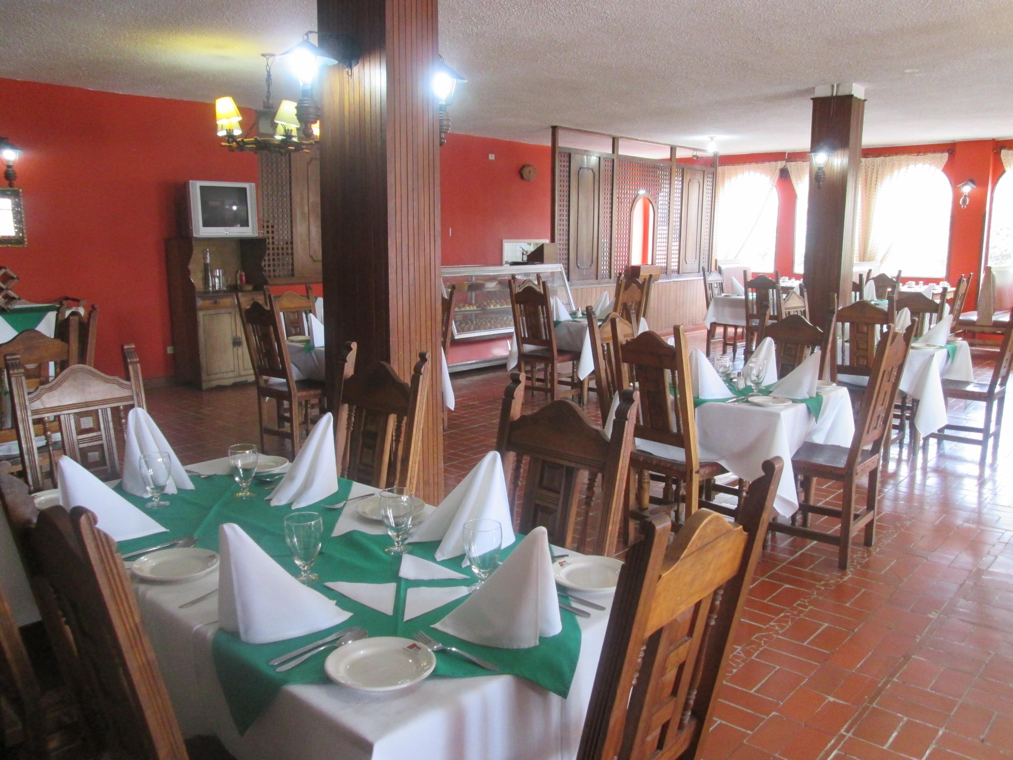 Restaurant Hotel Cabanas El Porton