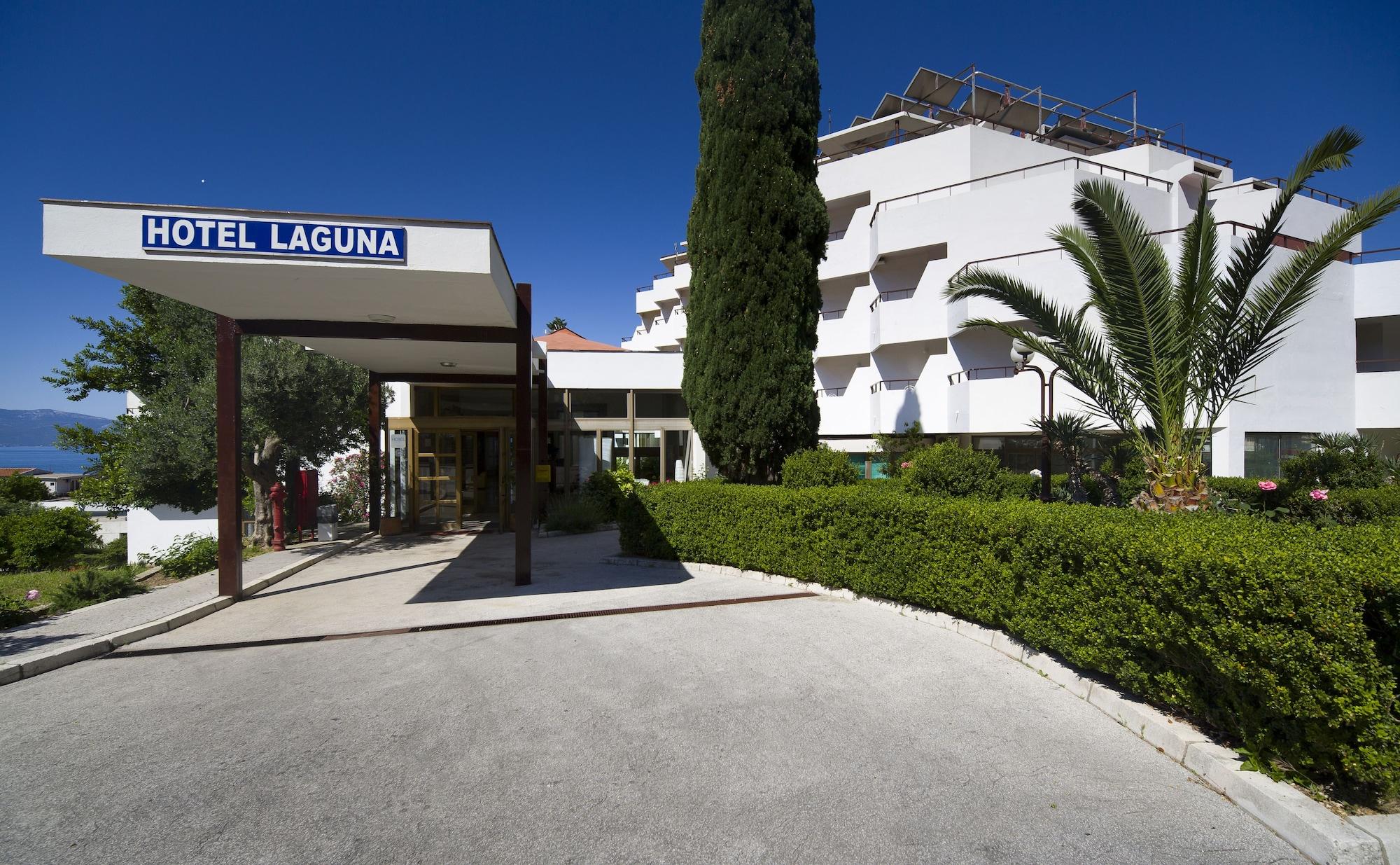 Vista Lobby Hotel Laguna