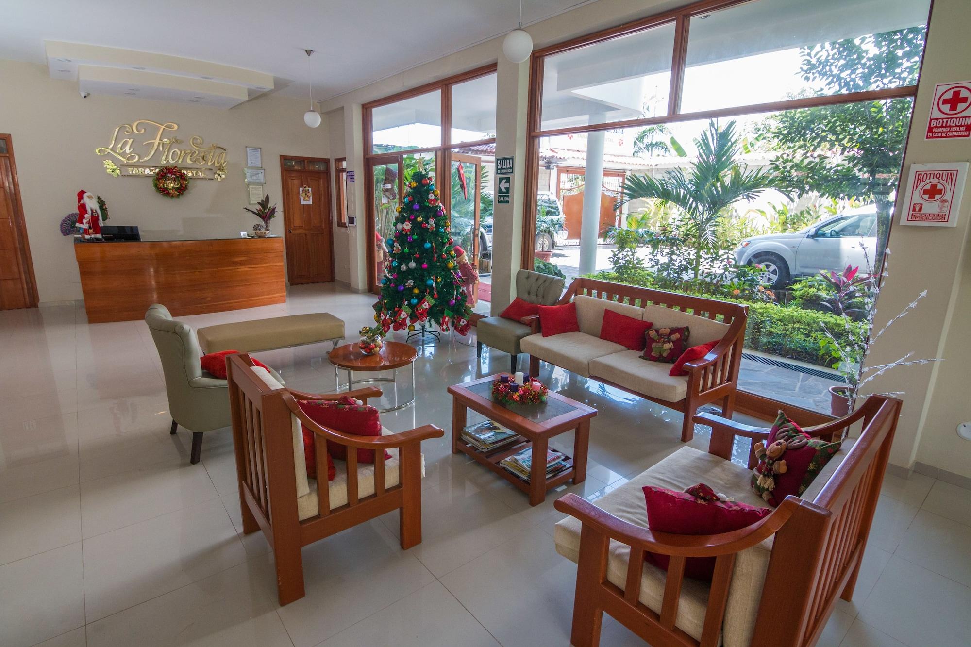 Vista Lobby La Floresta Tarapoto Hostal