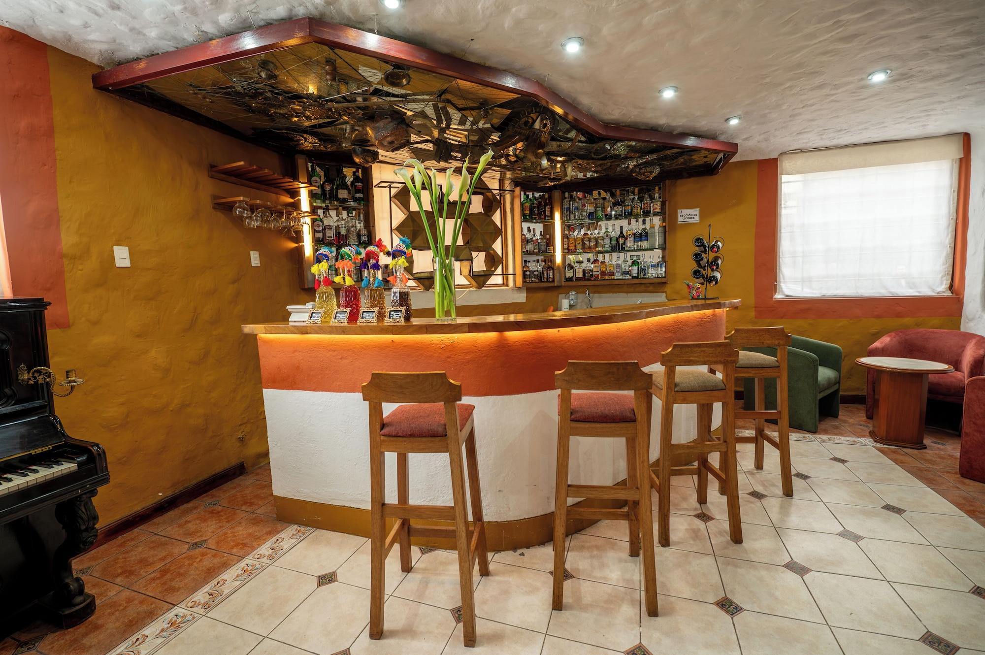 Bar/Salón San Agustin Internacional Hotel