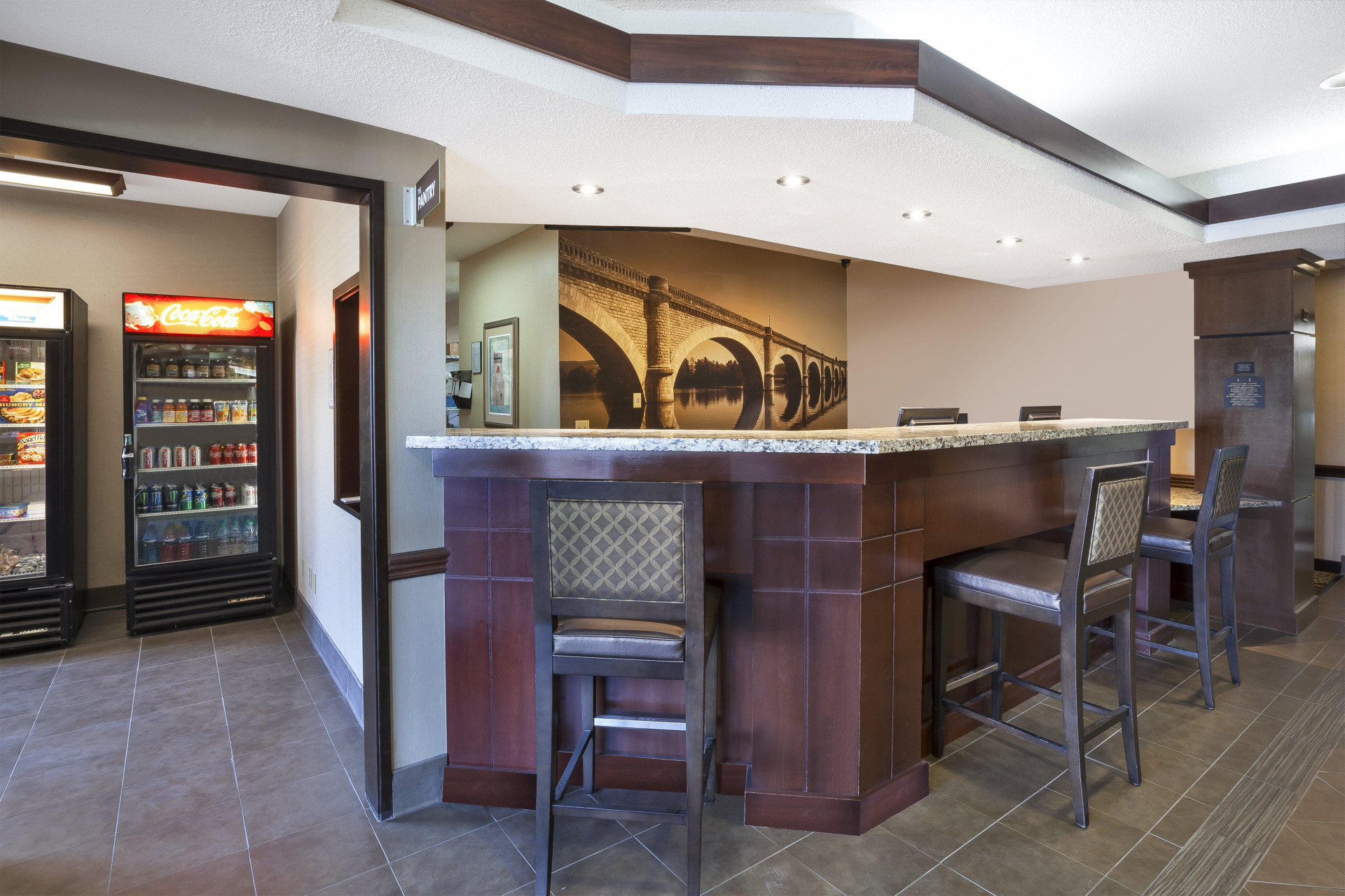 Vista Lobby Staybridge Suites Columbia-Hwy 63 & I-70
