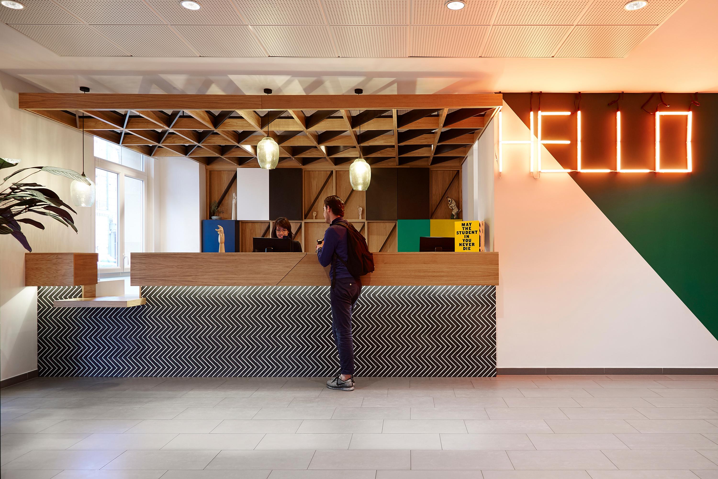 Vista Lobby The Social Hub Paris La Defense