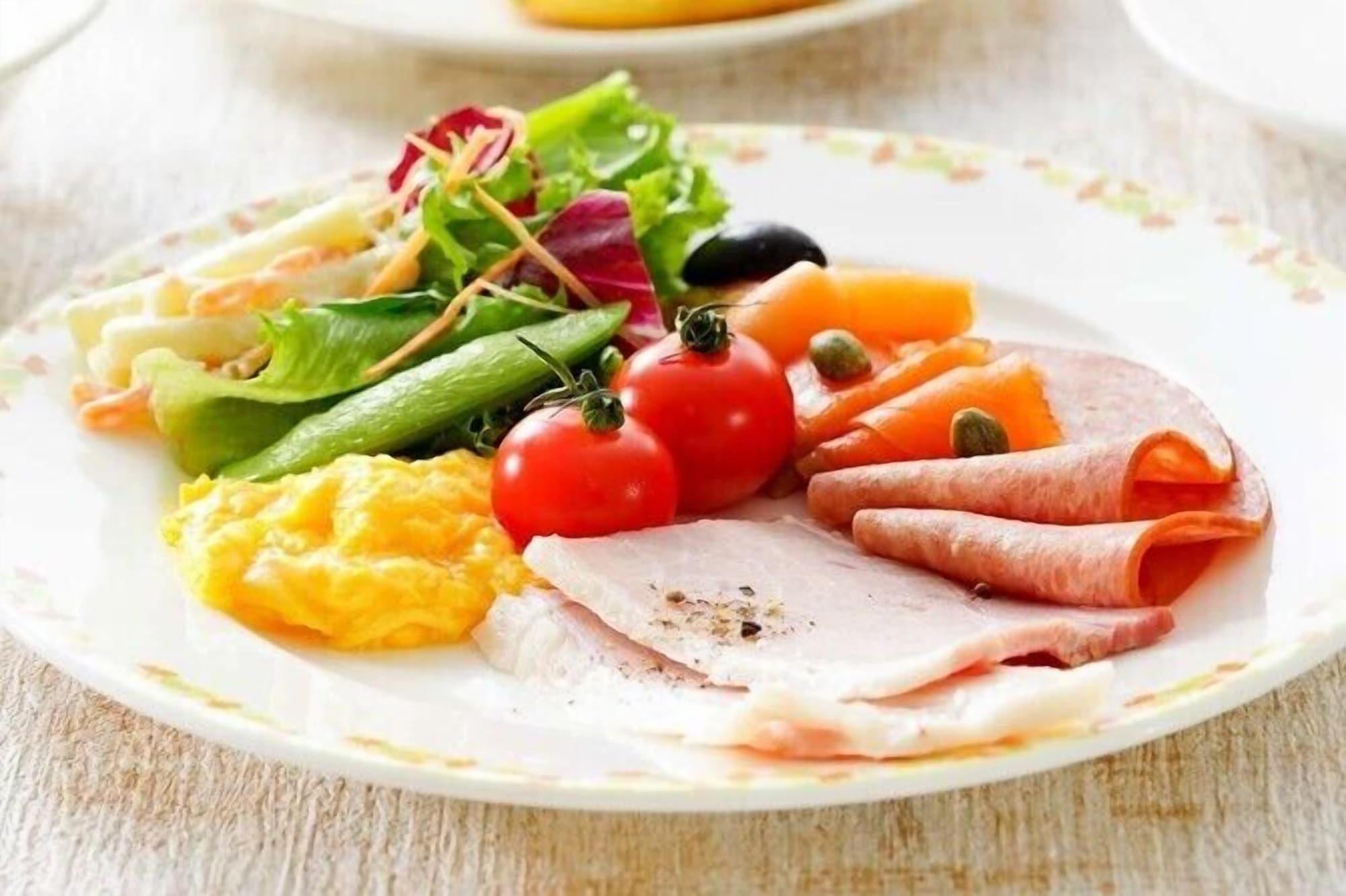 Restaurant Connected Hotel Guro