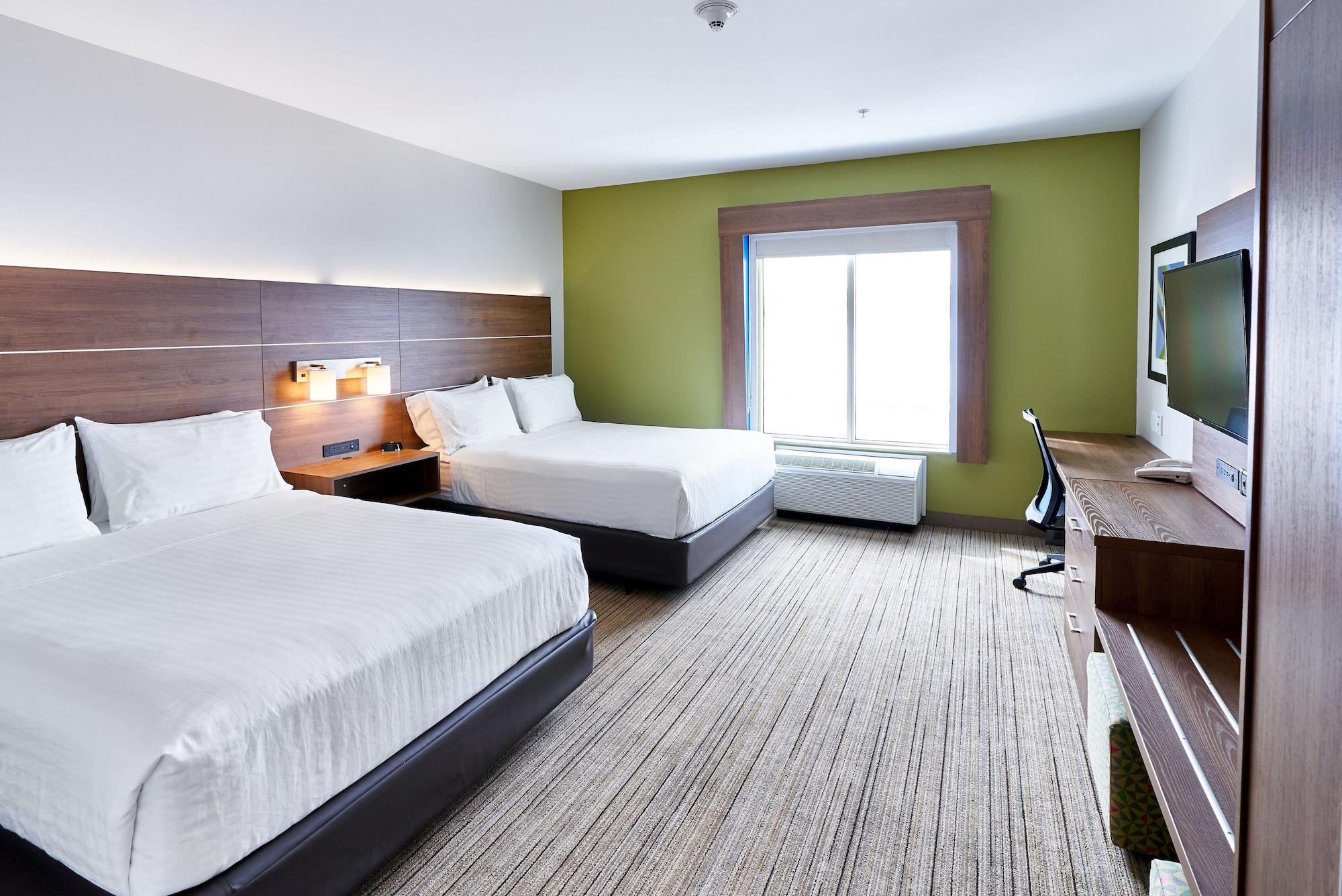 Habitación Holiday Inn Express Hotel & Suites Airport Dieppe by IHG