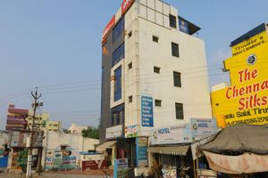 Alojamiento - OYO 5083 near Railway Station