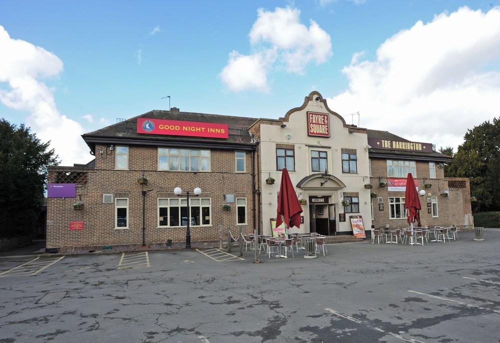 Vista Exterior Darrington Hotel by Greene King Inns