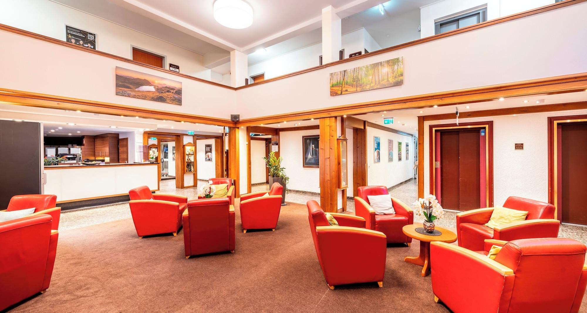 Vista Lobby PLAZA INN Goslar