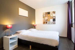 Alquiler Vacacional - Luxurious Villa With Washer and Dishwasher, in a Green Area