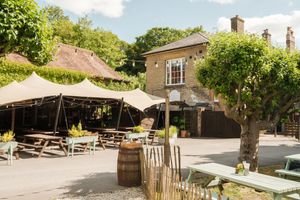Alojamiento - The Pembroke Arms