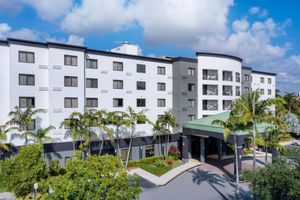 Alojamiento - Courtyard by Marriott Miami at Dolphin Mall