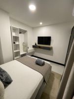 Alquiler Vacacional - Lujoso Apartamento para 7 Persona, Terraza, BBQ, AC, Wi-Fi, Parqueo, Lavandería…