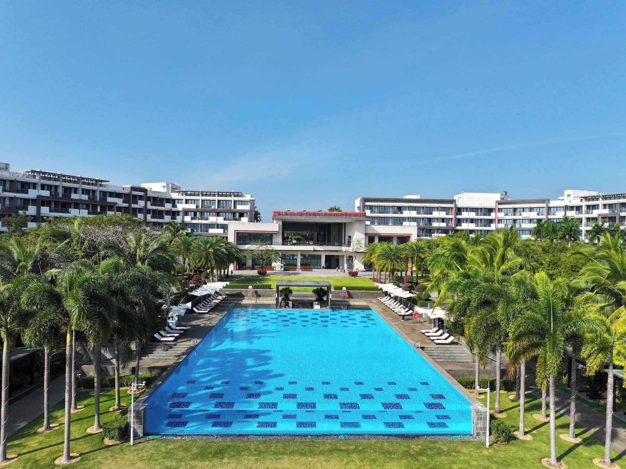 Vista Exterior Doubletree Resort By Hilton Hainan - Xinglong Lakeside