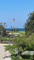 Alquiler Vacacional - Mackinac Island Condo MONTHLY RENTAL ONLY Condo has Great Lakes & Main St. views