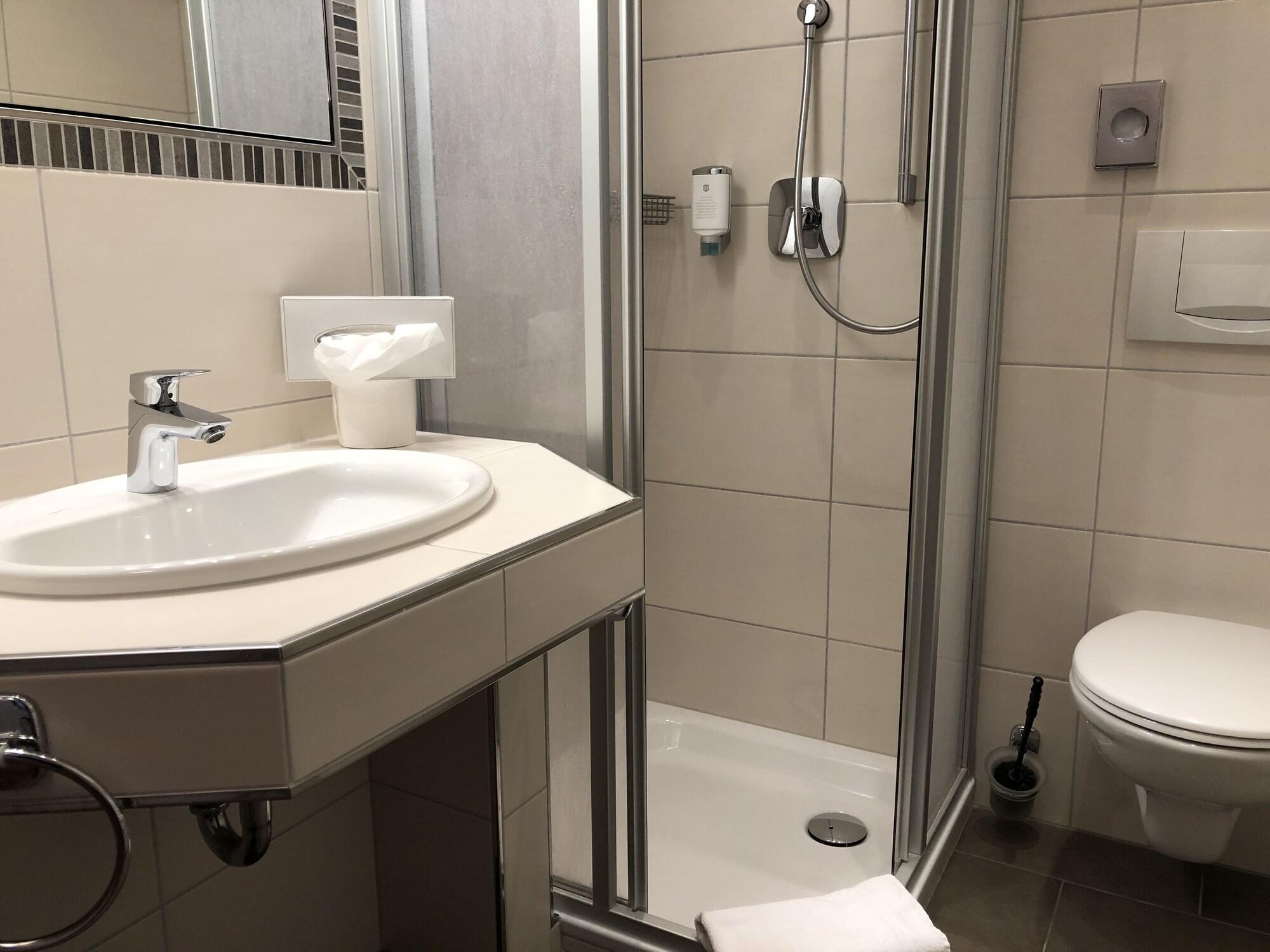 Equipamiento de Habitación Hotel Residence KG