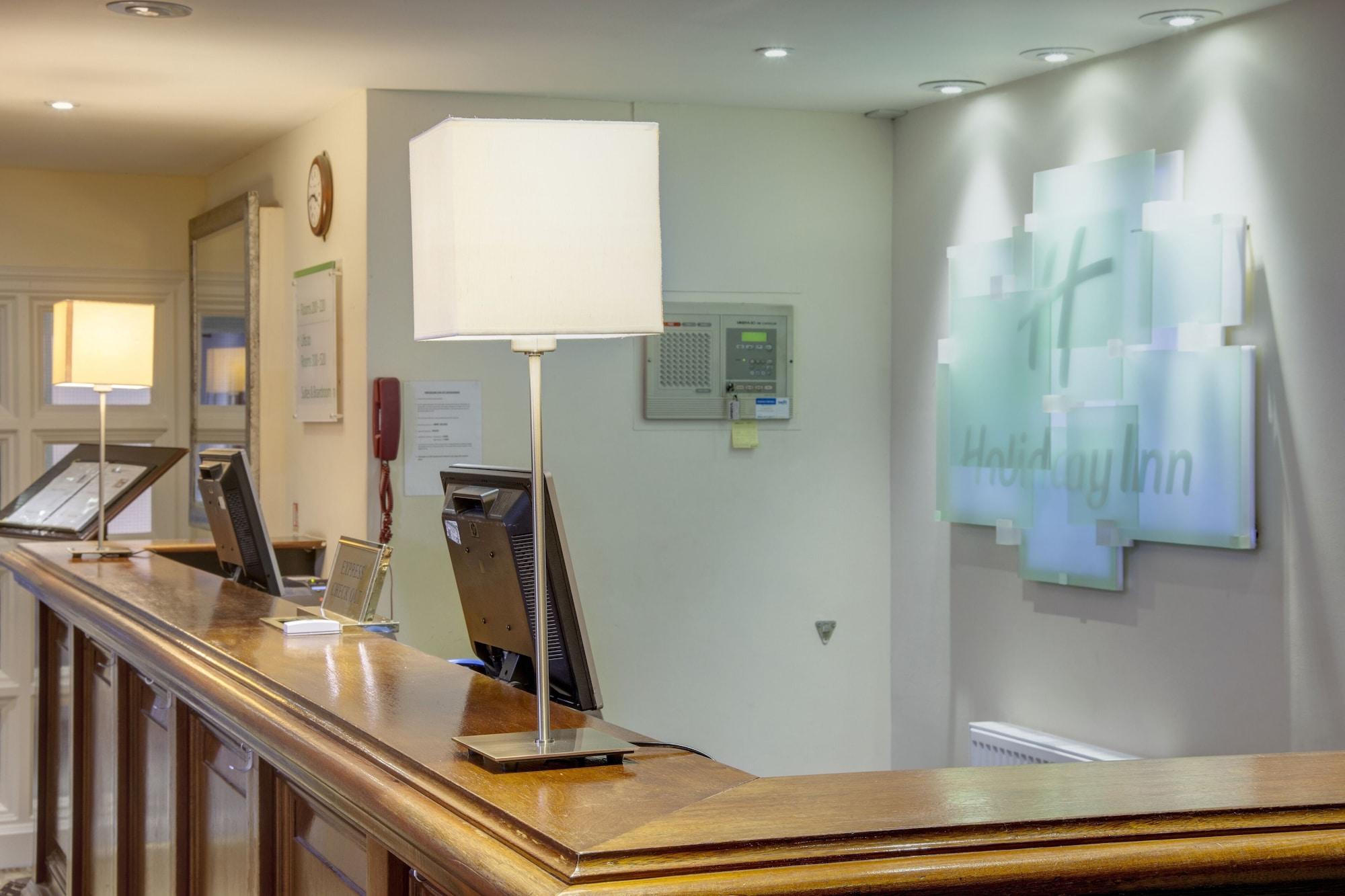 Vista Lobby Holiday Inn Norwich North by IHG