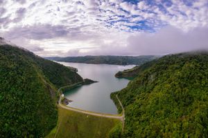 Actividad - Cali: Buga, Señor de los Milagros y Lago Calima
