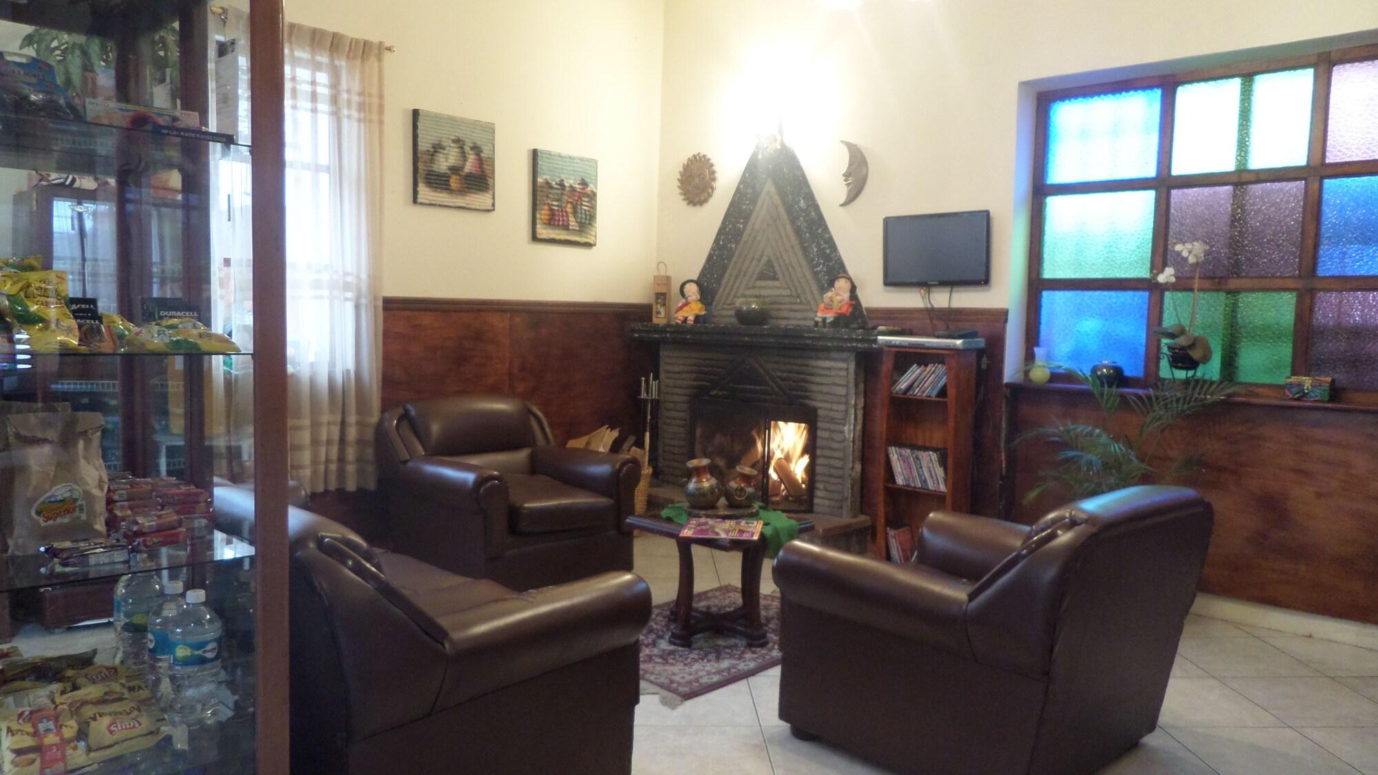 Vista Lobby Jhomana Guesthouse
