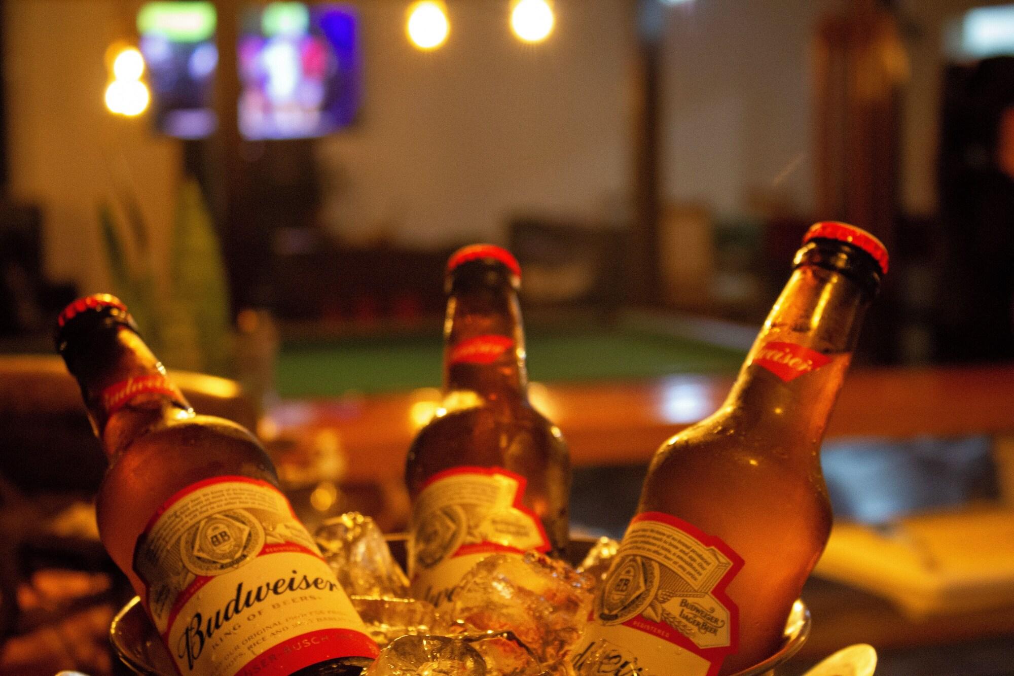 Bar/Salón GoldMen Select Guarapuava