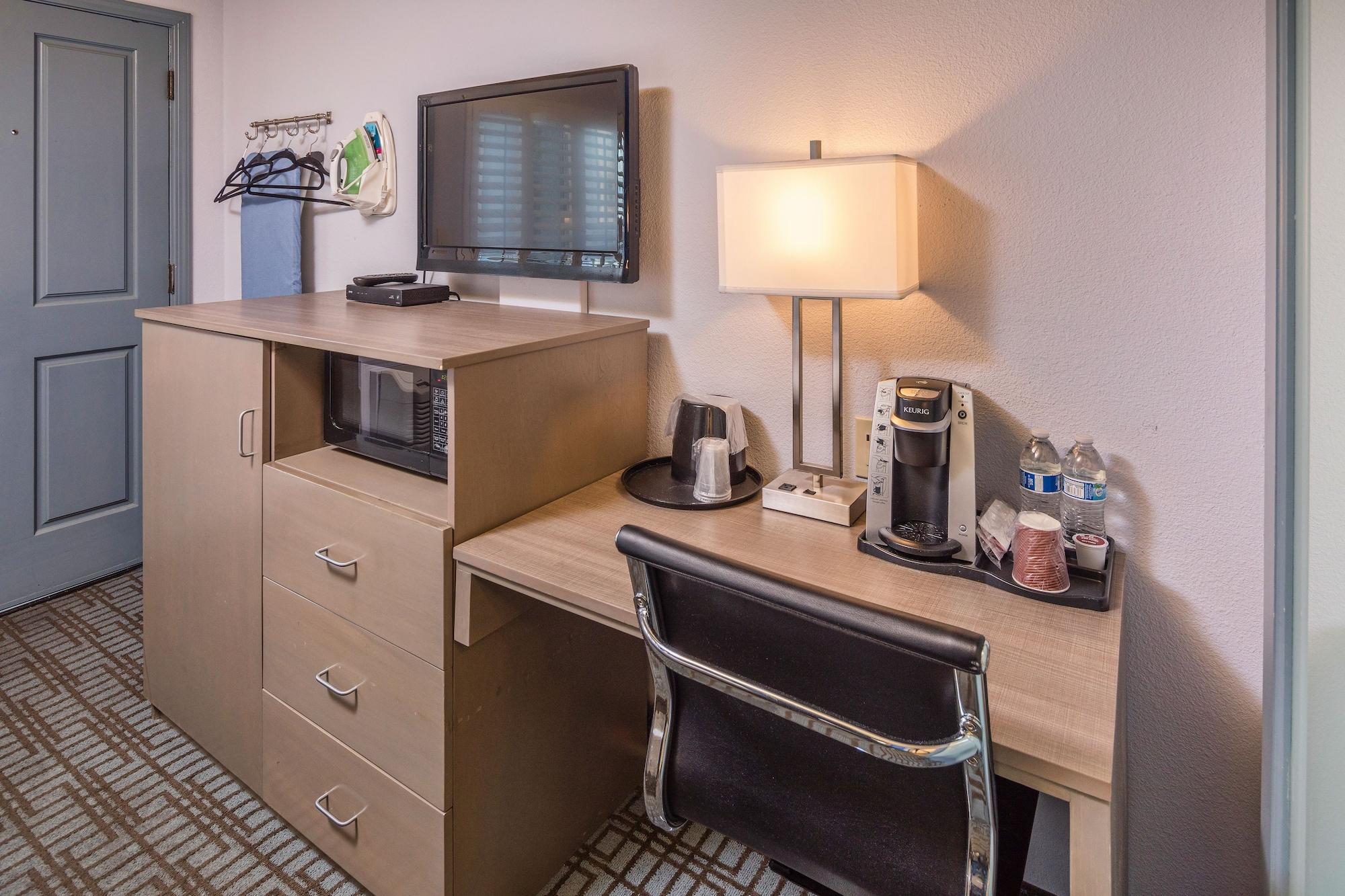 Set de Habitación Silicon Valley Inn
