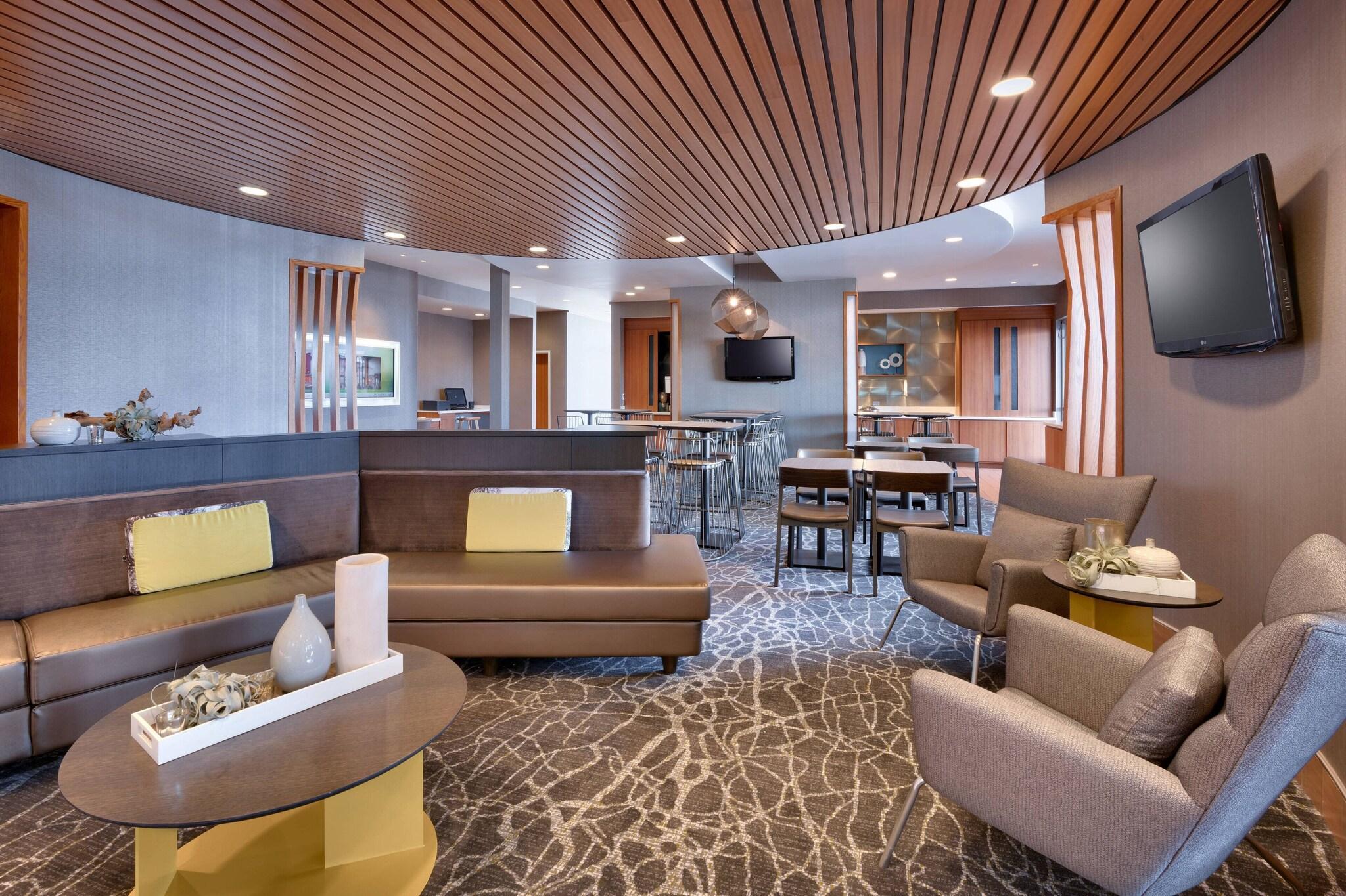Vista Lobby SpringHill Suites by Marriott Salt Lake City Draper