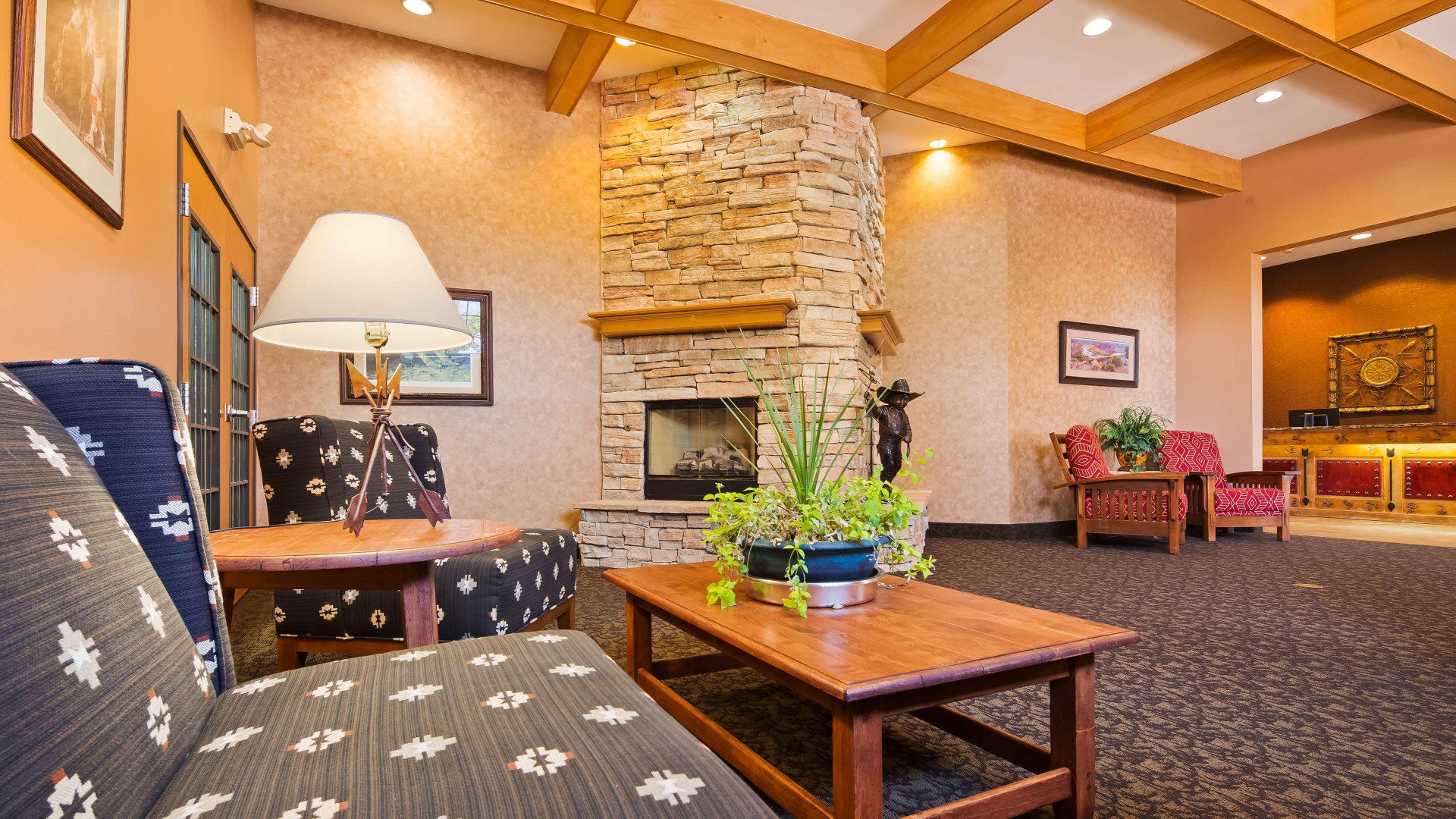 Vista Lobby Best Western Moriarty Heritage Inn