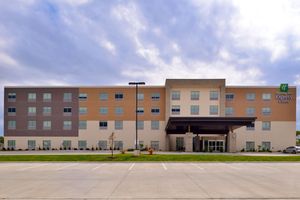 Alojamiento - Holiday Inn Express & Suites Ottumwa By IHG